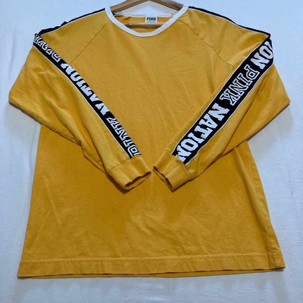Pink Victoria’s Secret long sleeve tee-shirt XS